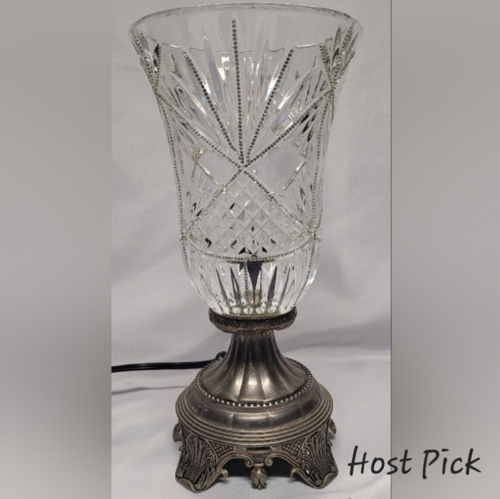 Elegant Crystal Table Lamp ***HOST PICK***